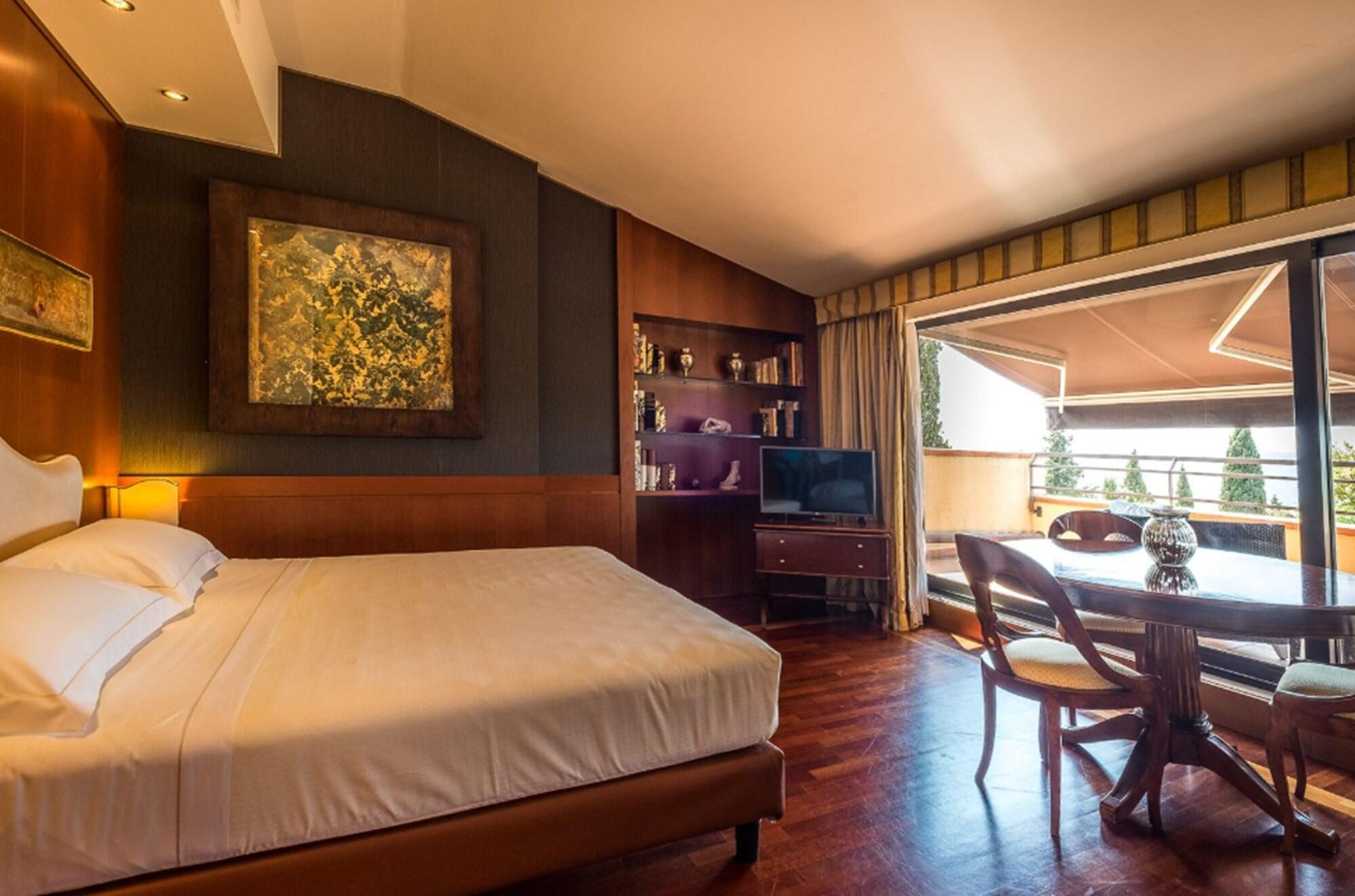 Bv Grand Hotel Assisi Exterior photo
