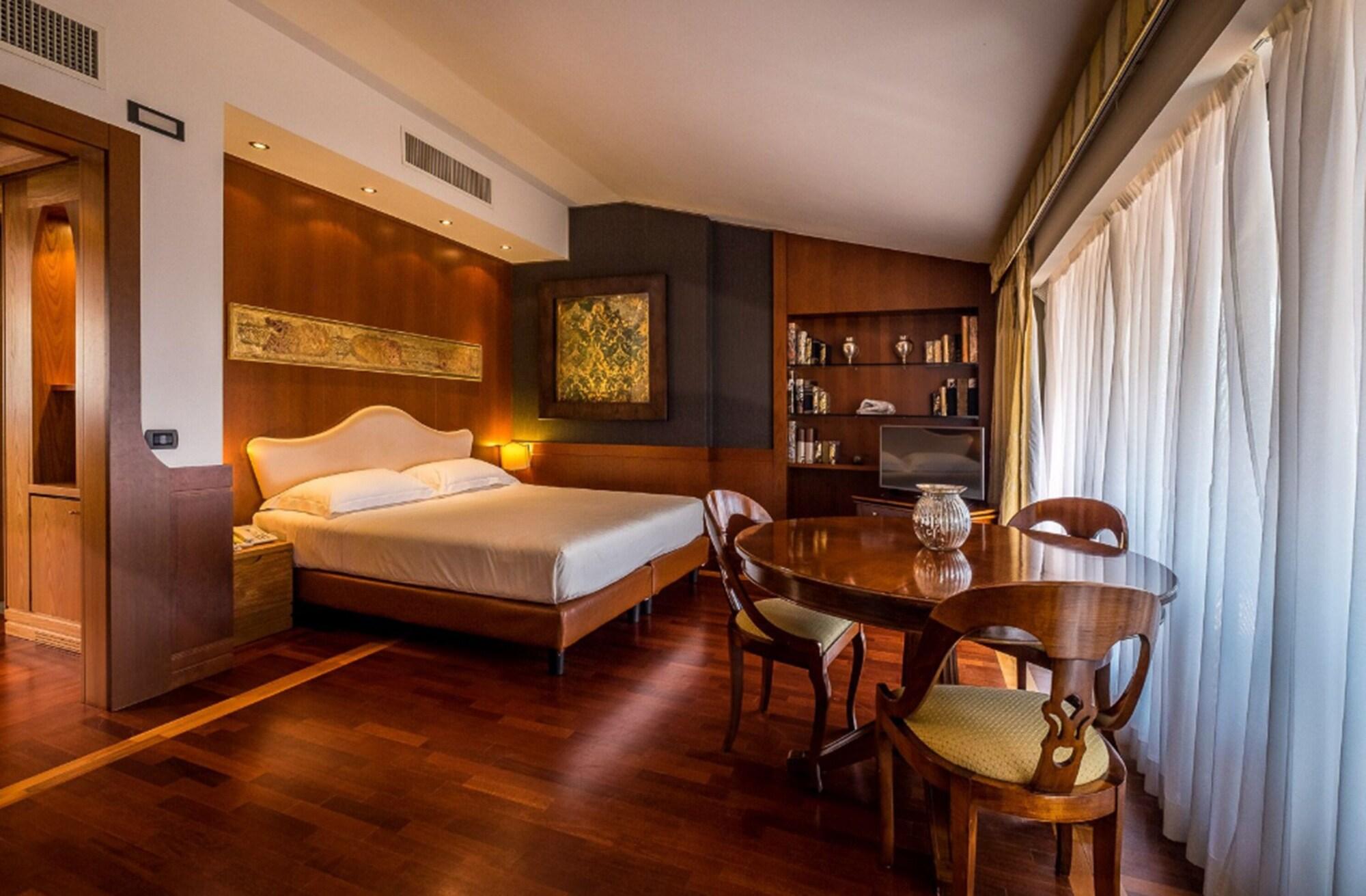 Bv Grand Hotel Assisi Exterior photo