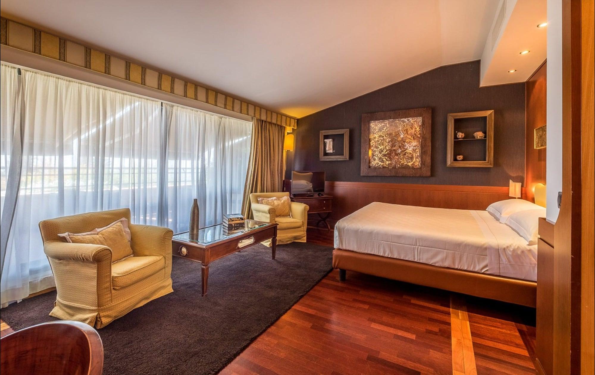 Bv Grand Hotel Assisi Exterior photo