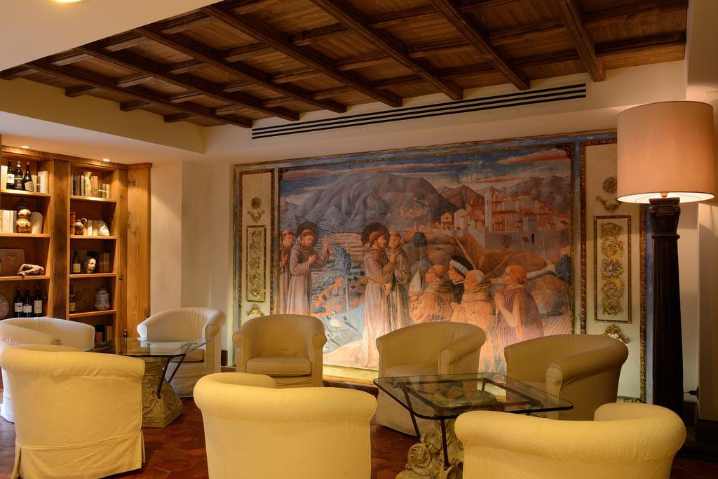 Bv Grand Hotel Assisi Exterior photo