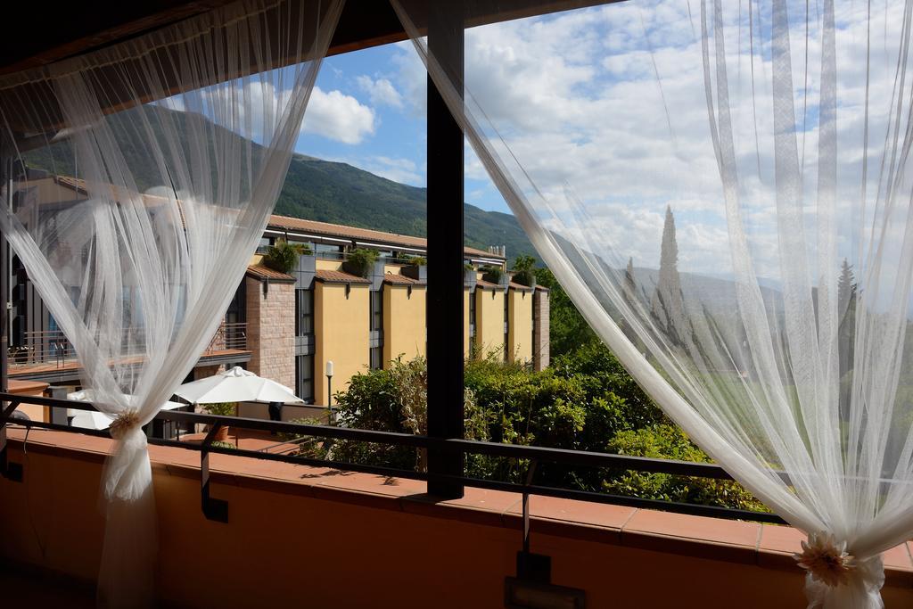 Bv Grand Hotel Assisi Exterior photo