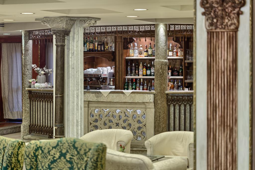 Bv Grand Hotel Assisi Exterior photo